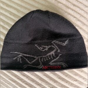 Arc'teryx Black Beanie